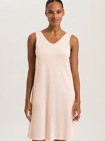 Hanro Nightgown 'Emma' in Pink: front