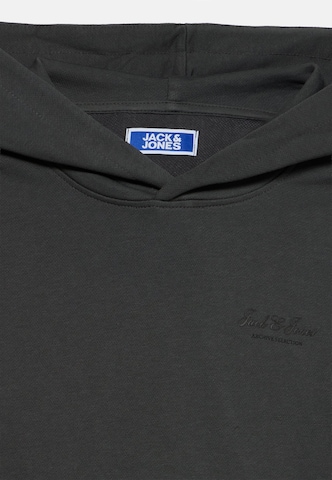 Jack & Jones Junior Sweatshirt 'JJEARCHIVE' i grå
