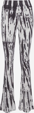 UNFOLLOWED x ABOUT YOU Boot cut Leggings 'JAW DROPPER' in White: front