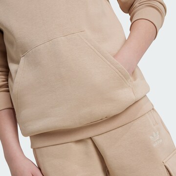 ADIDAS ORIGINALS Sweatshirt 'Essentials' in Beige