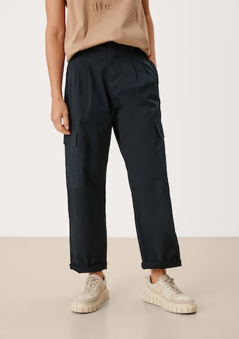 s.Oliver Loose fit Cargo trousers in Black: front