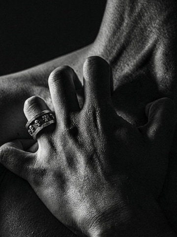 REYTEL Ring 'ETERNAL DANCE' in Zilver