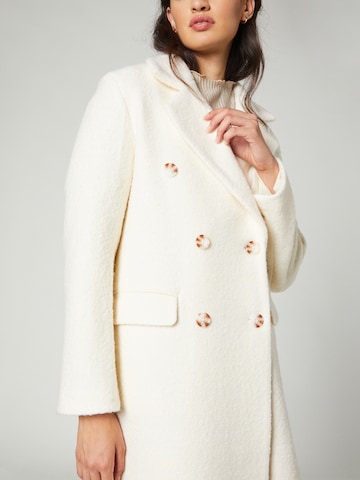 Guido Maria Kretschmer Women Between-Seasons Coat 'Elva' in White