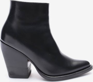 Chloé Dress Boots in 37 in Black: front