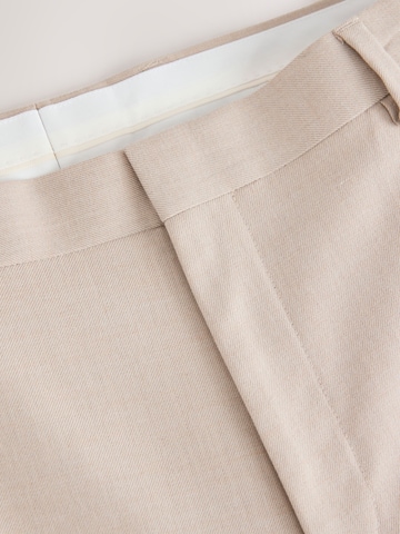 Coupe slim Pantalon chino Next en beige