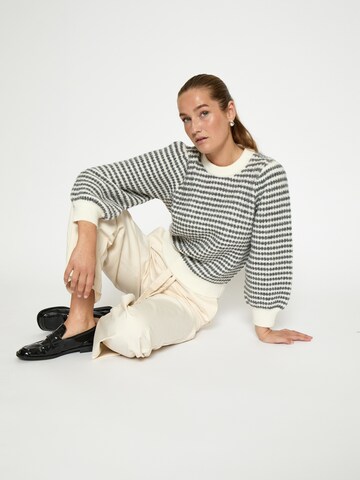 Pull-over 'Camilla' Peppercorn en blanc