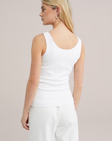 WE Fashion Top in White