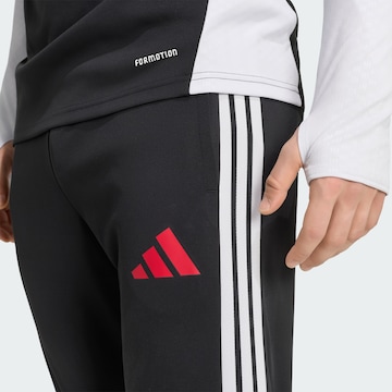 ADIDAS PERFORMANCE - Slimfit Calças de desporto 'FC Liverpool 26/27 Tiro' em preto