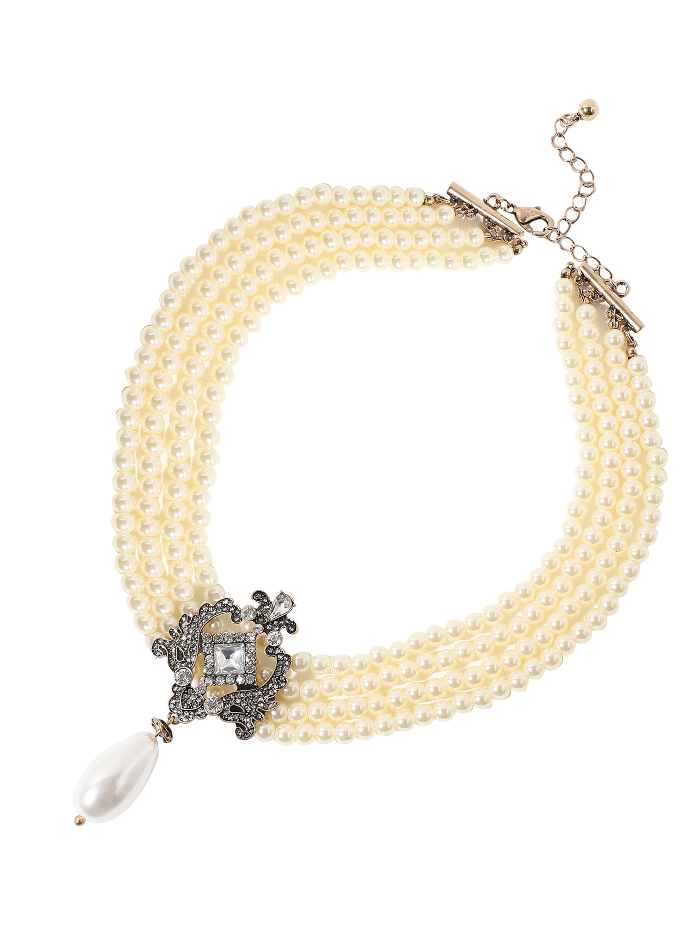 jauktas krāsas SOHI Piekariņi: no priekšpuses