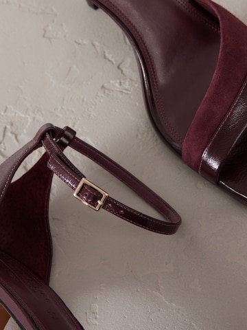 Sandales à lanières 'Signature Premium' Next en rouge