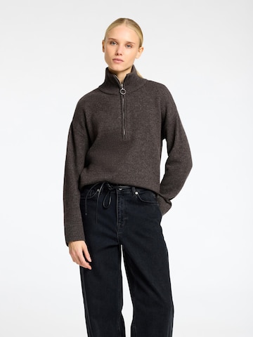 SELECTED Pullover i brun