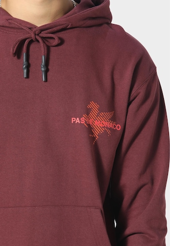 Pas De Monaco Sweatshirt 'La Pegaus' in Red