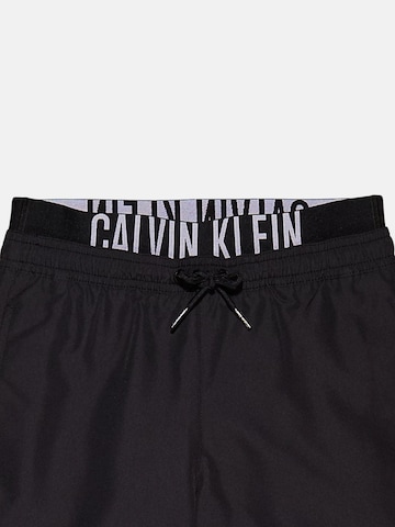 Calvin Klein Kids - Bermudas en negro