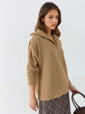 Pullover di My fashion in marrone