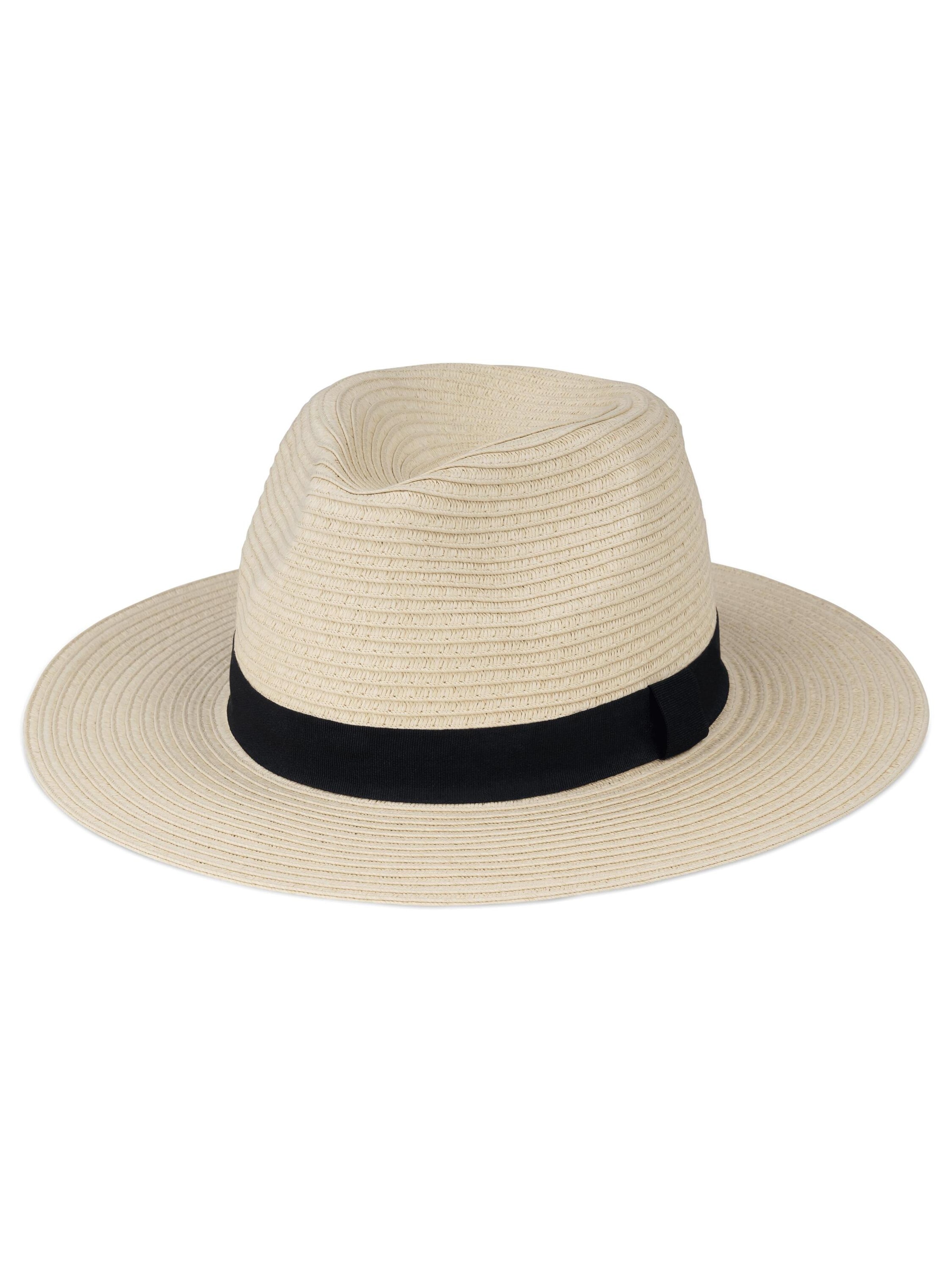 Chapeaux 'Medan' normani en beige : devant