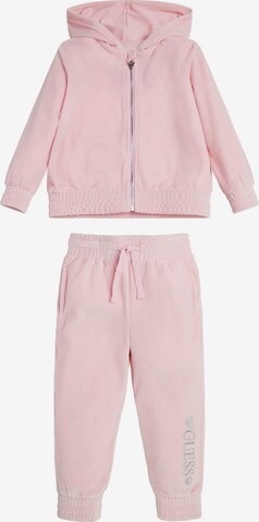 GUESS Sweatsuit in Pink: front