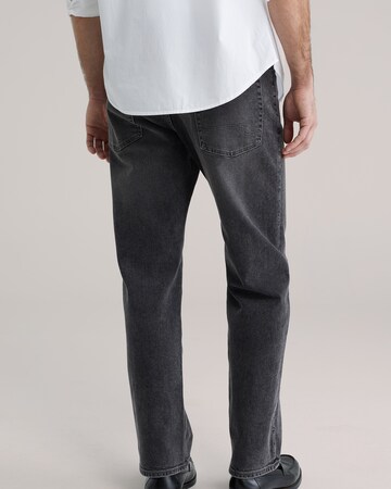 WE Fashion Regular Jeans in Zwart