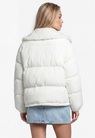 MYMO Winterjacke in Weiß