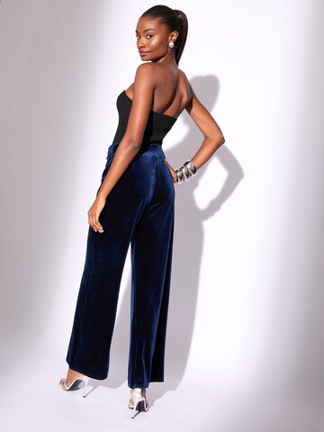 Wide leg Pantaloni di Lipsy in blu