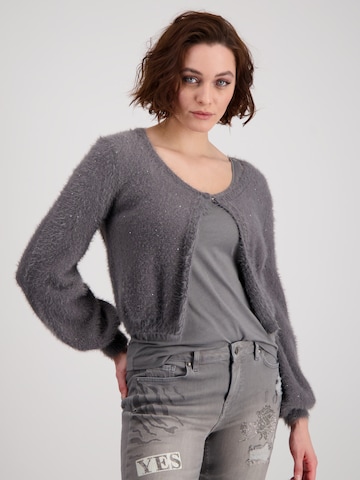 Cardigan monari en gris : devant