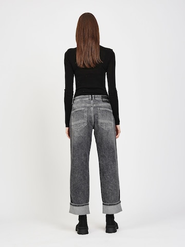 Gang Loosefit Jeans '94ROBERTA ' in Zwart