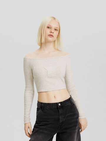 Bershka Sweater in Beige: front