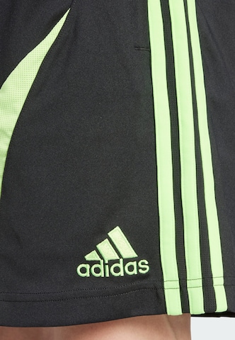 ADIDAS ORIGINALS Loosefit Shorts 'Teamgeist Adicolor' in Schwarz