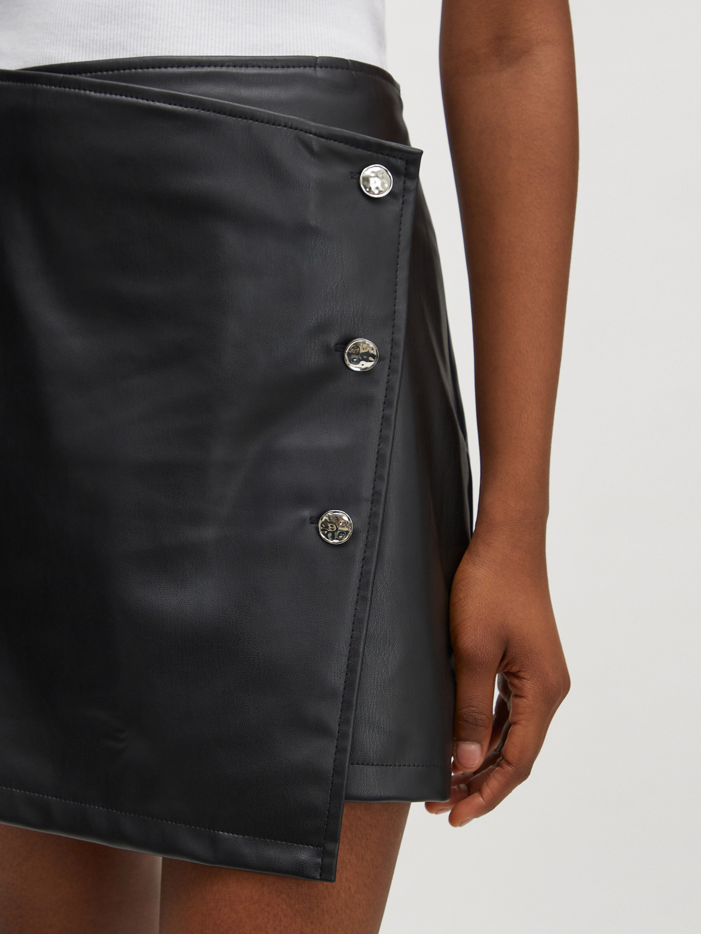 Leather skirt online discount