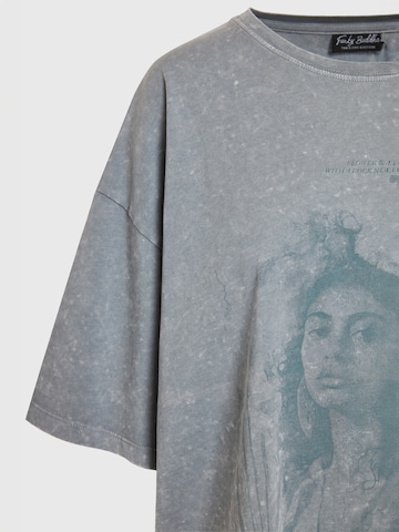 Funky Buddha T-shirt i grå