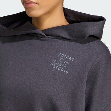 ADIDAS SPORTSWEAR Sportsweatshirt 'Studio' in Grau