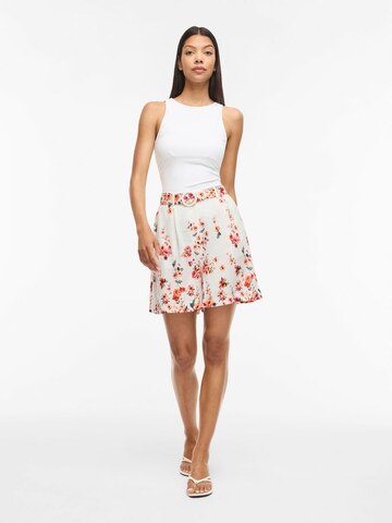 Regular Pantalon 'VIElma' VILA en blanc