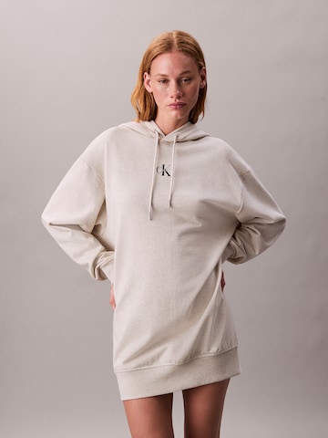 Robe Calvin Klein Jeans en gris : devant
