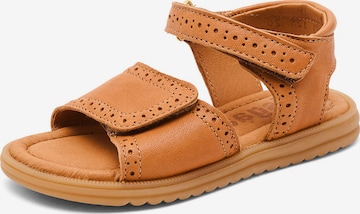 BISGAARD Sandały 'Andrea' w kolorze brązowy: przód