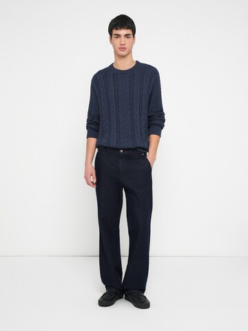 GAP Sweater in Blue