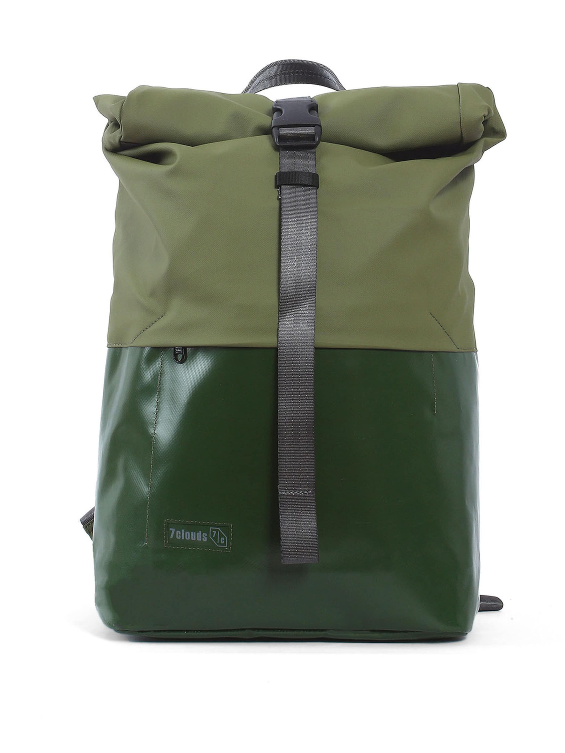 7clouds Rolltop-Rucksack 'Kira 7.1' in Grün: Vorderseite