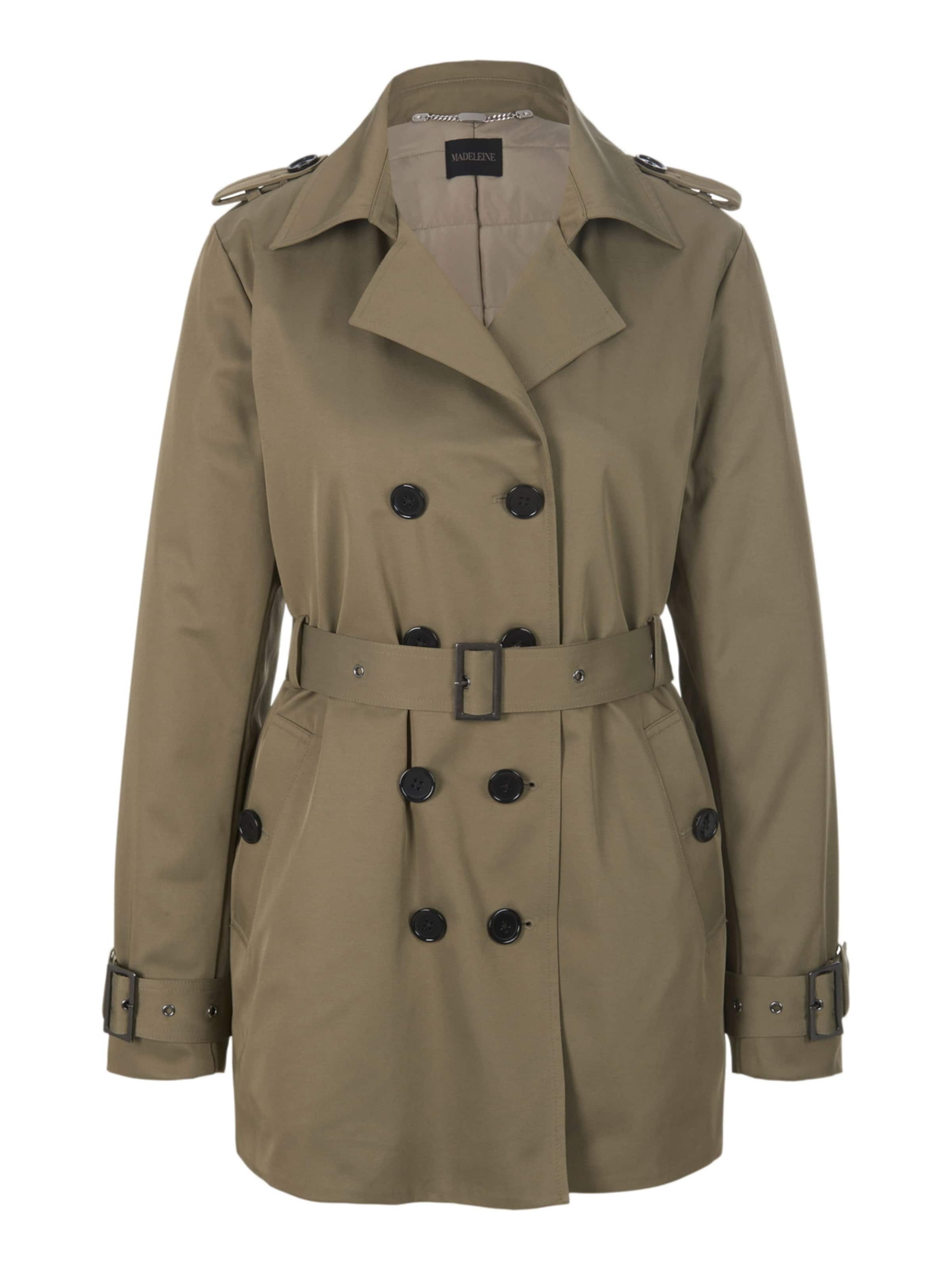 MADELEINE Mantel in grün, Produktansicht