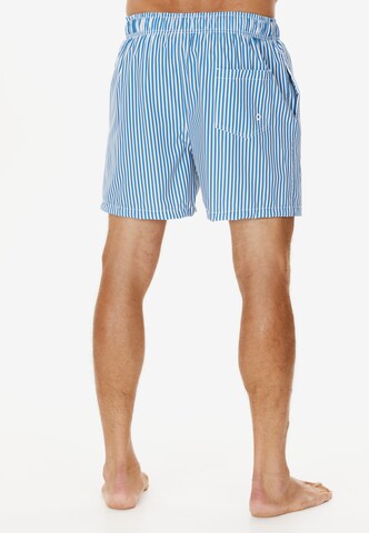 Cruz Badeshorts 'Kenny' in Blau