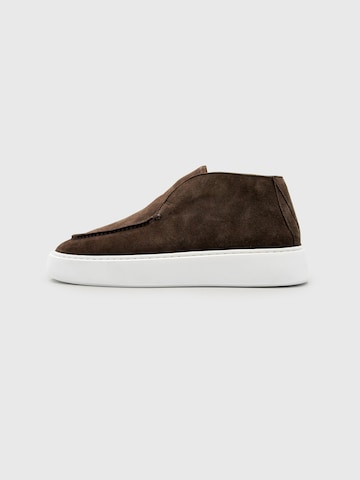 Dutch'D Classic Flats 'Atmos High' in Brown: front
