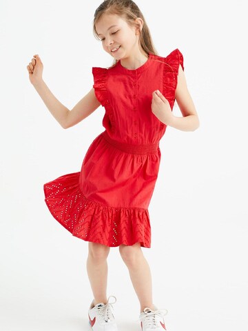 WE Fashion Dress in Red: front