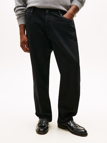 Loosefit Jean Tommy Hilfiger Big & Tall en noir : devant