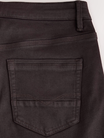 Next Slimfit Jeans in Rood