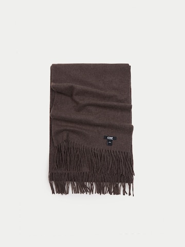 GOBI Cashmere Sjaal in Bruin