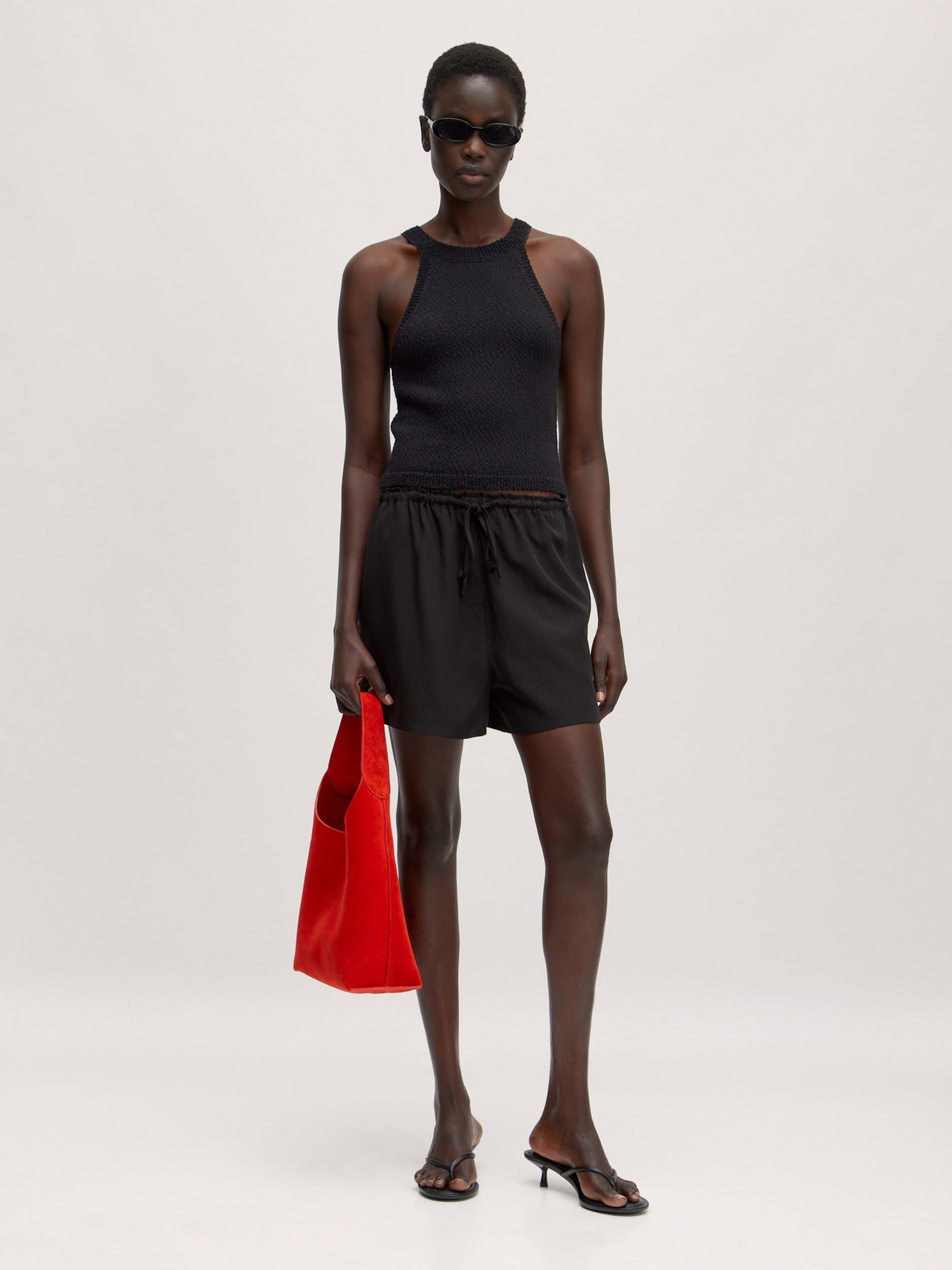 EDITED Produits Haut 'Yandra' noir