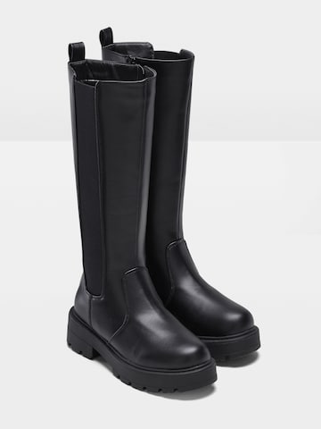 bonprix Stiefel in Schwarz