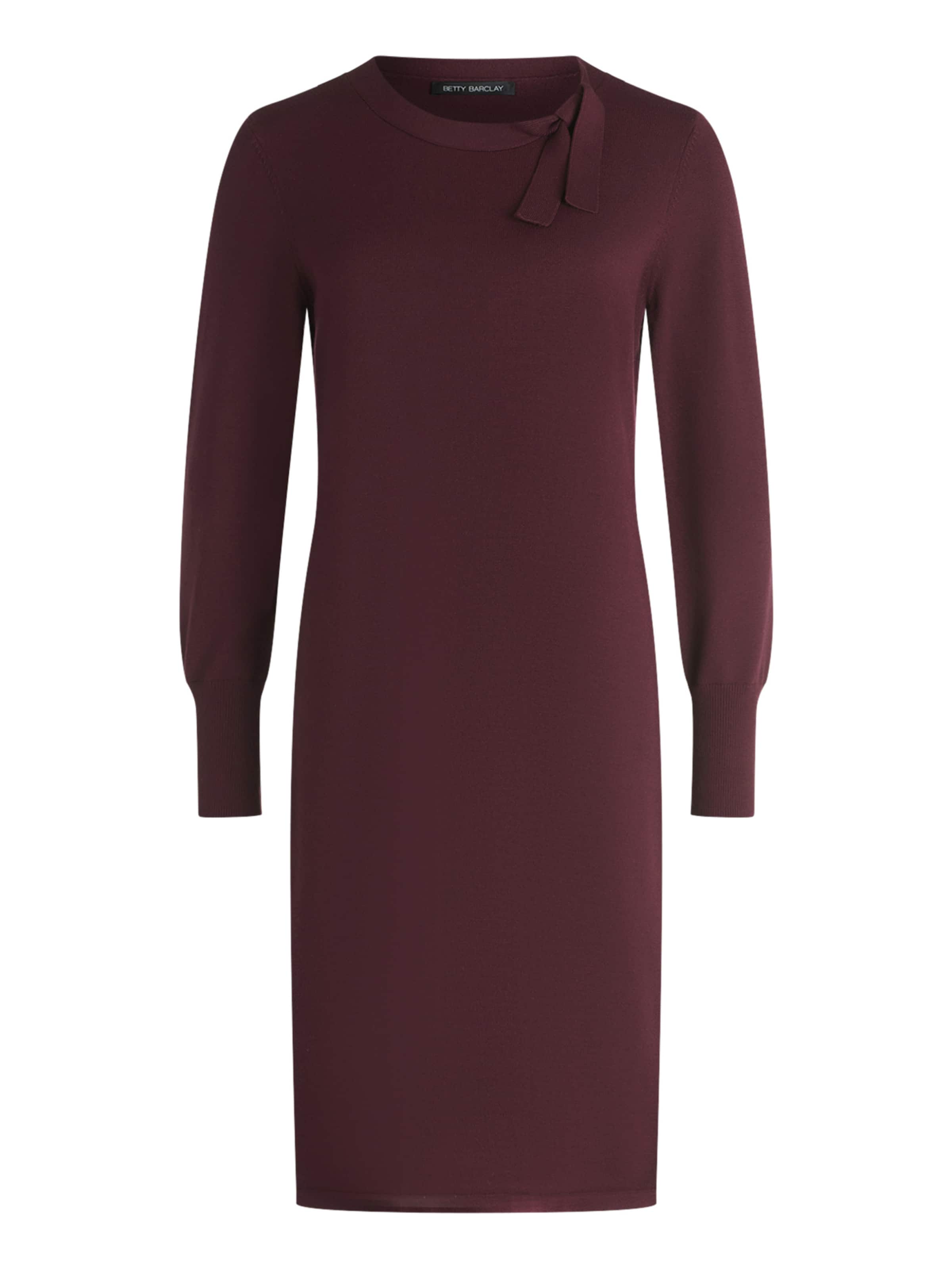 Betty Barclay Strickkleid in Lila: Vorderseite