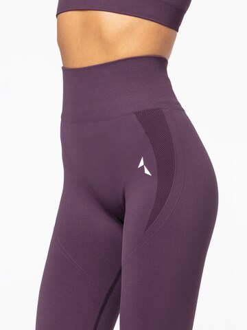 Carpatree Slimfit Sportbroek 'Arcade ' in Lila