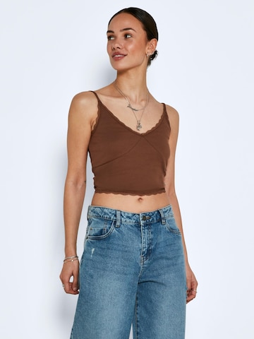 Noisy may Top 'Stine' in Brown: front