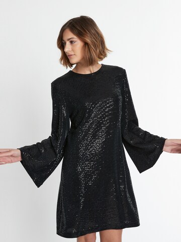 Robe de cocktail 'Sagora' Ana Alcazar en noir