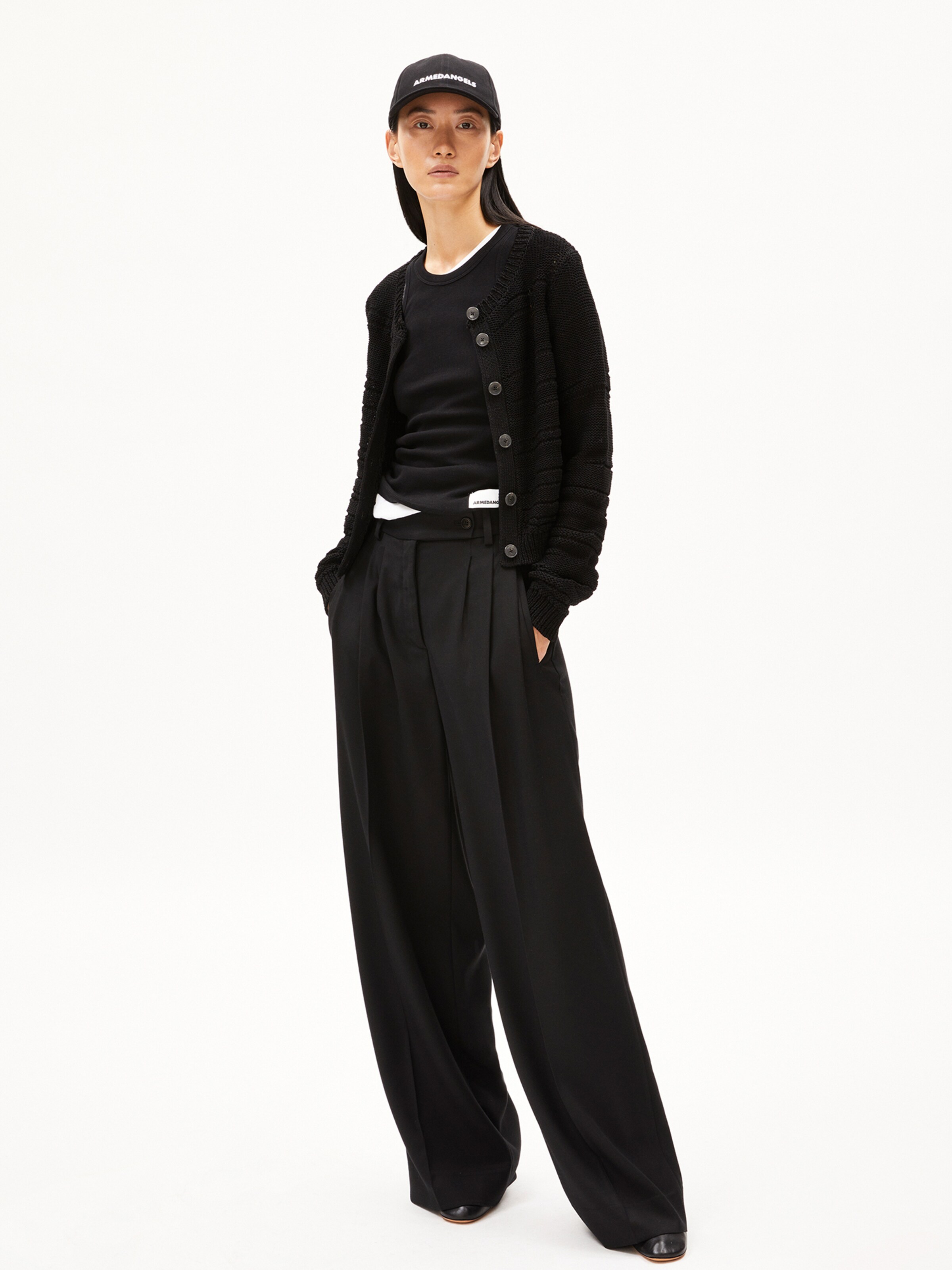 ARMEDANGELS Strickjacke in Schwarz