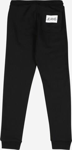 Calvin Klein Jeans Tapered Παντελόνι σε μαύρο